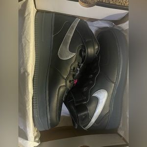 Air Force one premium black and grey.